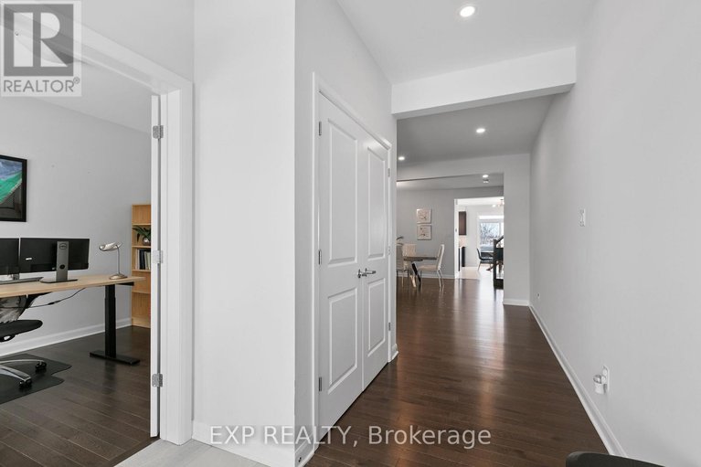 29381438/926-lakeridge-drive/avalon-east/ottawa/ontario/K4A5N8_3