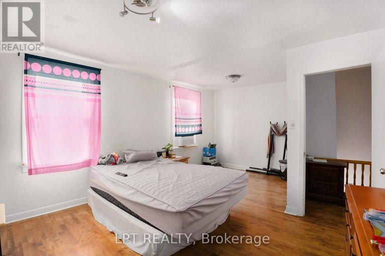 29671870/257-parkdale-avenue/hintonburg/ottawa/ontario/K1Y1G1_13