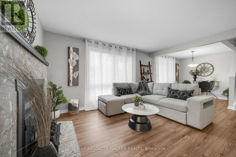 29651248/38b-782-st-andre-drive/hiawatha-parkconvent-glen/ottawa/ontario/K1C4R7_5