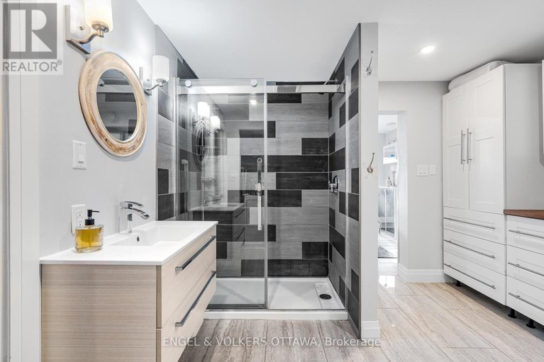 29561777/2437-henri-menard-court/clarencerockland-twp/clarence-rockland/ontario/K0A2A0_31