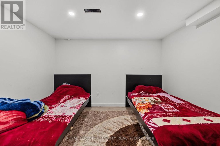 28599502/3485-mccarthy-road/hunt-clubwestern-community/ottawa/ontario/K1V8Z9_27