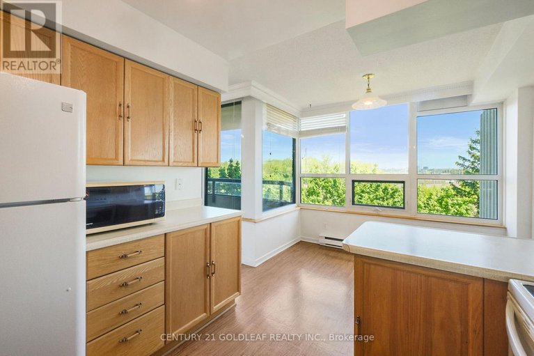 28374403/501-1500-riverside-drive-n/riverview-park/ottawa/ontario/K1G4J4_20