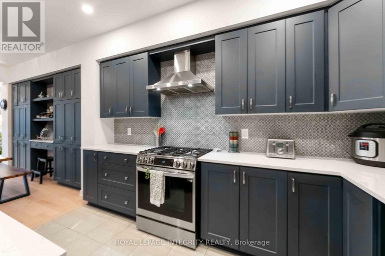 29585551/221-finsbury-avenue/stittsville-south/ottawa/ontario/K2S2X9_7