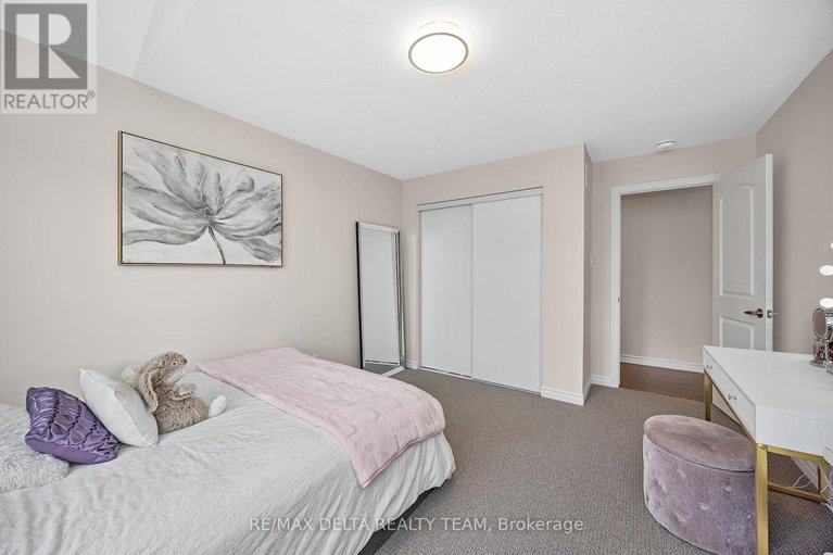 29306750/748-vennecy-terrace/orleans-village/ottawa/ontario/K1W1H2_32