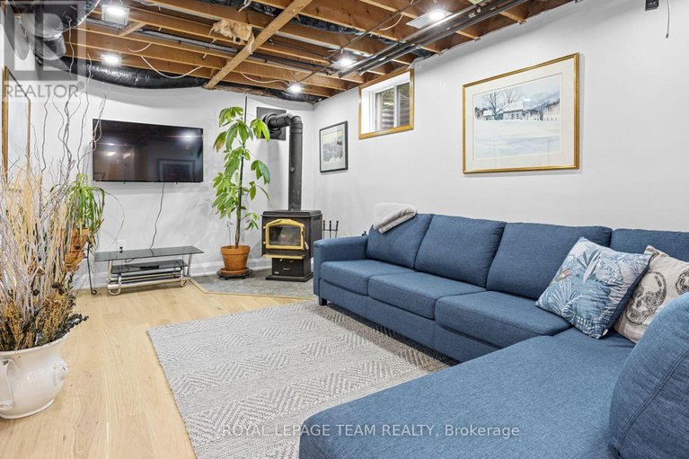 29043215/2248-wallingford-way/north-gower/ottawa/ontario/K0A2T0_28