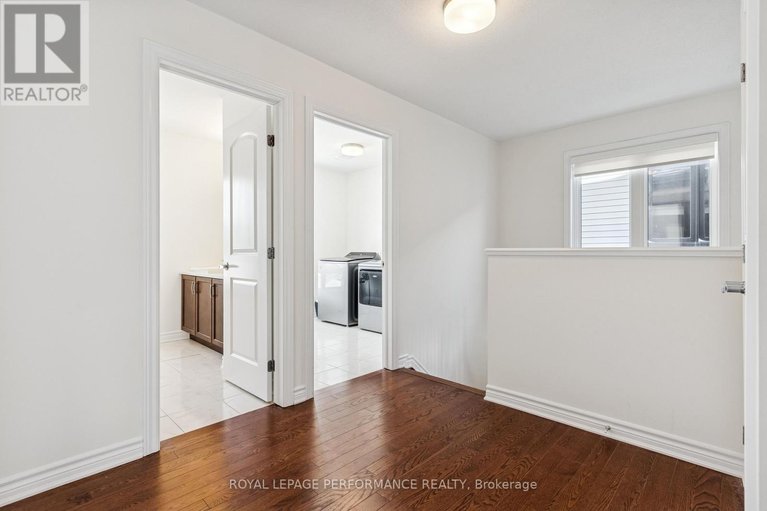 29542563/845-snap-hook-crescent/half-moon-bay/ottawa/ontario/K2J6V7_23