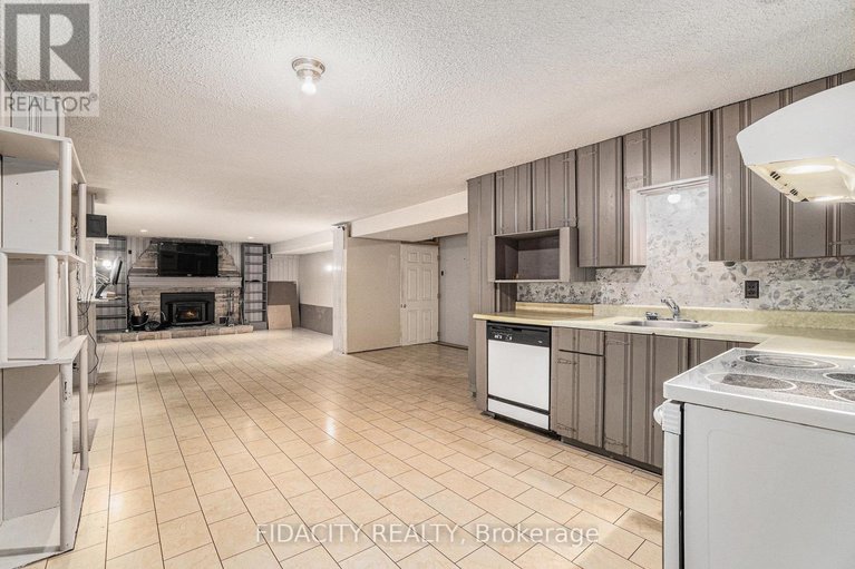 28837600/1910-beach-road/north-grenville-twp-kemptville-south/north-grenville/ontario/K0G1S0_30