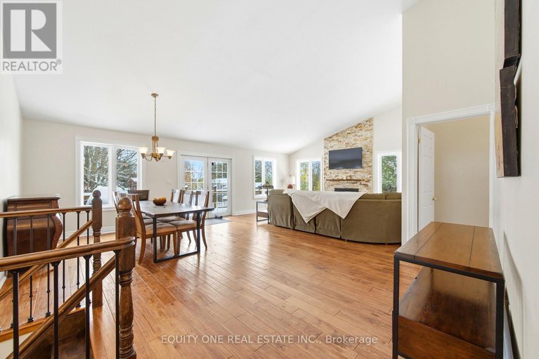 29093360/17-savage-drive/stittsville-central/ottawa/ontario/K2S1B9_24