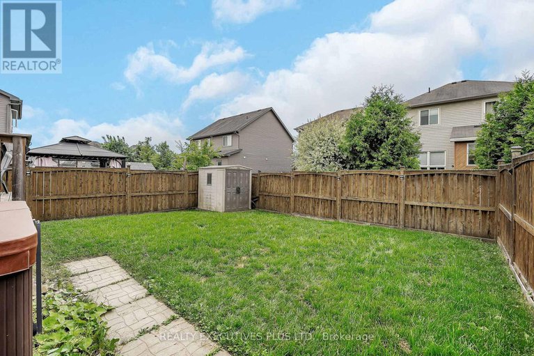 28777673/341-jasper-crescent/town-of-rockland/clarence-rockland/ontario/K4K0C9_29