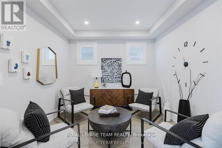 29028721/919-finescale-way/half-moon-bay/ottawa/ontario/K2J0R5_10