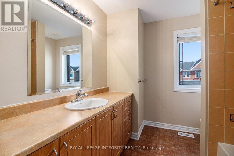 28953001/324-branthaven-street/avalon-east/ottawa/ontario/K4A0H1_27