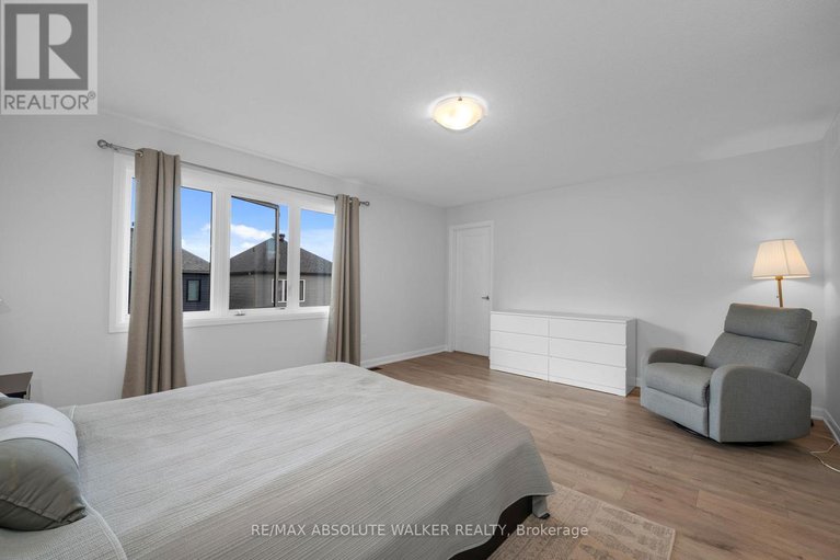 28939985/21-fossa-terrace-n/half-moon-bay/ottawa/ontario/K2J6W4_17