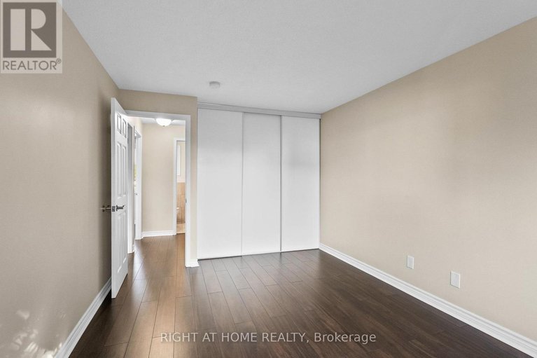 28881913/235-thistledown-court/pheasant-run/ottawa/ontario/K2J1N1_32