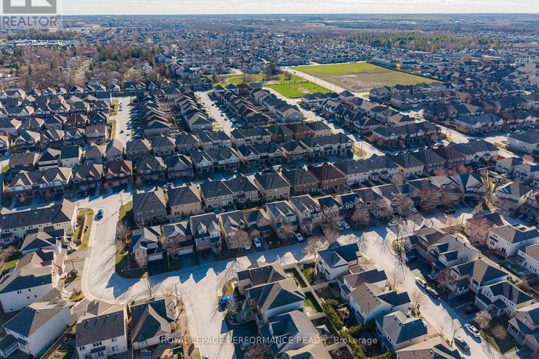 29636458/262-tempest-drive/stittsville-north/ottawa/ontario/K2S0K6_28