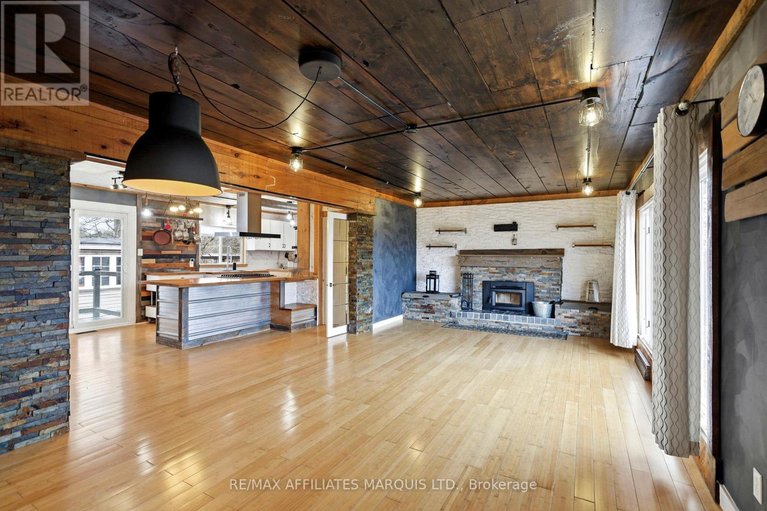 29555940/5083-aultsville-road/south-stormont-osnabruck-twp/south-stormont/ontario/K0C1M0_12