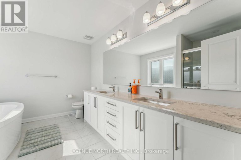 28247633/841-cappamore-drive/half-moon-bay/ottawa/ontario/K2J7C3_16