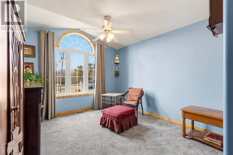 29566163/1561-blue-church-road/augusta-twp/augusta/ontario/K0E1T0_18