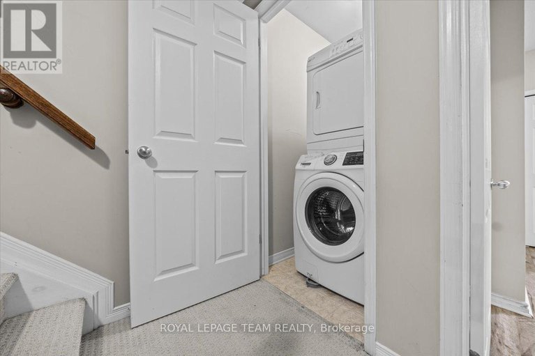 28577530/512-reardon-private/heron-gateindustrial-park/ottawa/ontario/K1V2L1_12