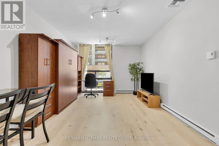 28542940/104-475-laurier-avenue-w/ottawa-centre/ottawa/ontario/K1R7X1_11