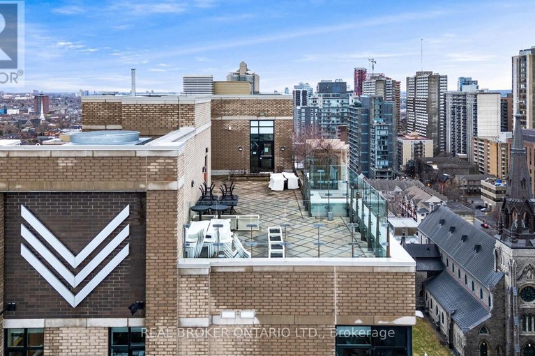 29617501/810-235-kent-street/ottawa-centre/ottawa/ontario/K2P1Z9_40