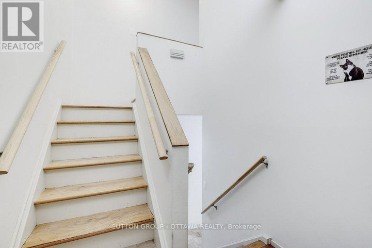 29362253/60-121-buell-street/westborohampton-park/ottawa/ontario/K1Z7E7_5