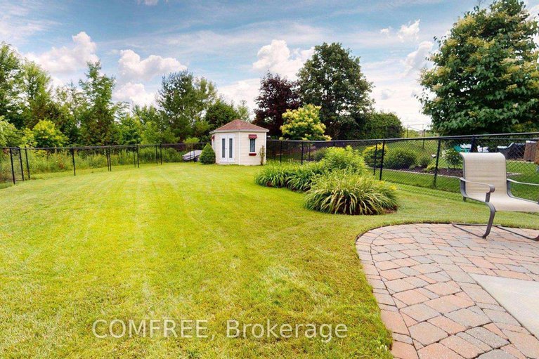 28589610/2112-bergamot-circle/springridgeeast-village/ottawa/ontario/K4A4R4_26