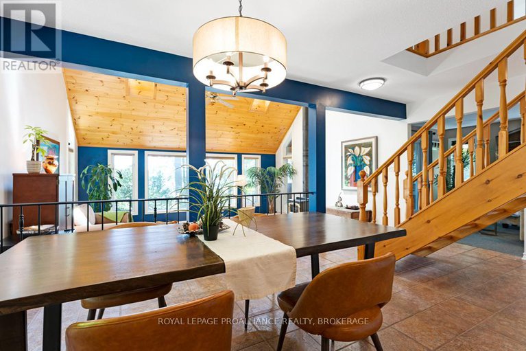 28457440/399-hardwood-ridge/lanark-highlands-dalhousie-twp/lanark-highlands/ontario/K0G1K0_20