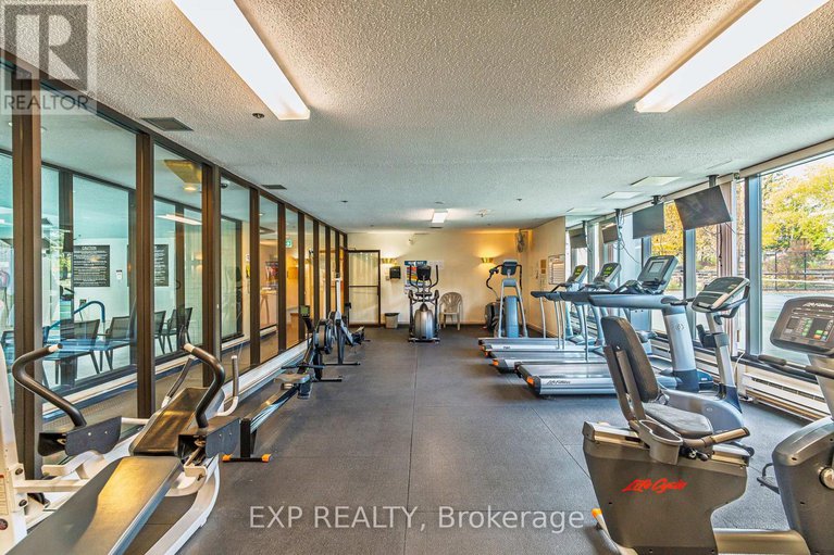 29256882/2305-1500-riverside-drive/riverview-park/ottawa/ontario/K1G4J4_36