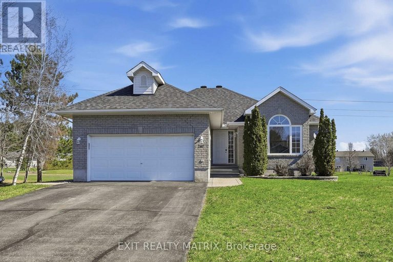29679099/2117-lemery-street/clarencerockland-twp/clarence-rockland/ontario/K0A1E0_1