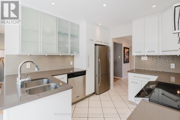 29631308/583-apollo-way/fallingbrookpineridge/ottawa/ontario/K4A1T7_18