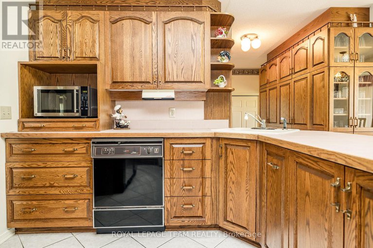 28645079/634-david-manchester-road/huntley-ward-south-west/ottawa/ontario/K0A1L0_11