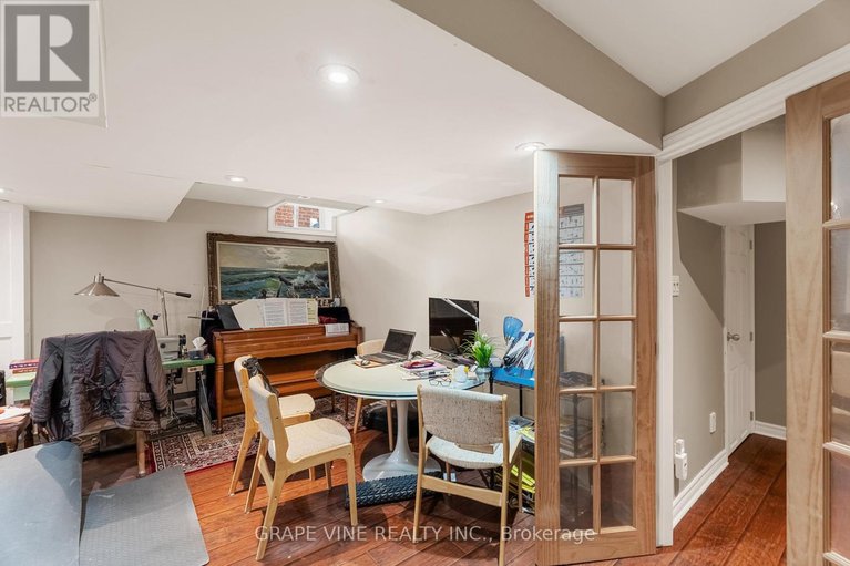 28434858/67-allenby-road/morgans-grantsouth-march/ottawa/ontario/K2K2J8_39