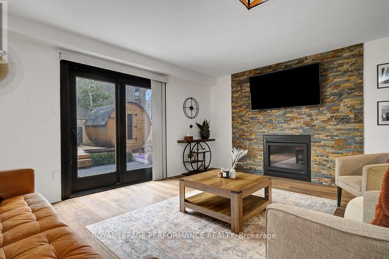 29674269/510-foxview-place/cfb-rockcliffe-and-area/ottawa/ontario/K1K4C4_13