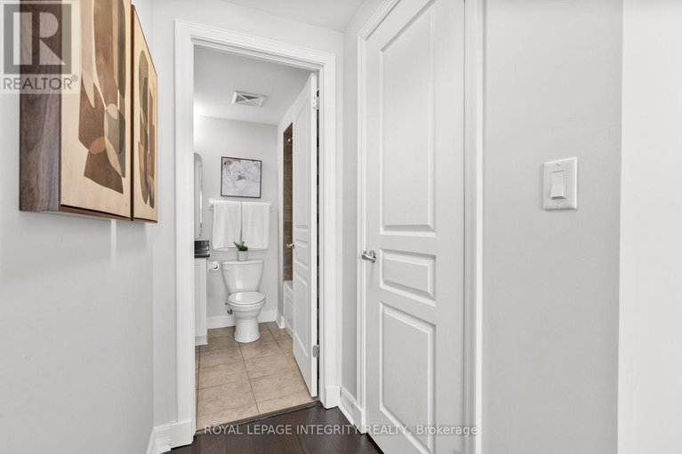 29160296/309-200-besserer-street-n/sandy-hill/ottawa/ontario/K1N0A7_26