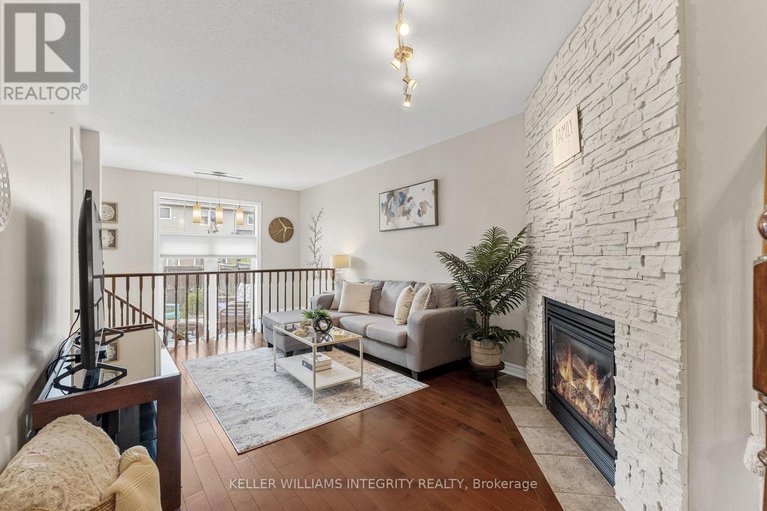 28533414/202-bookton-place/riverside-southgloucester-glen/ottawa/ontario/K1V2H3_10