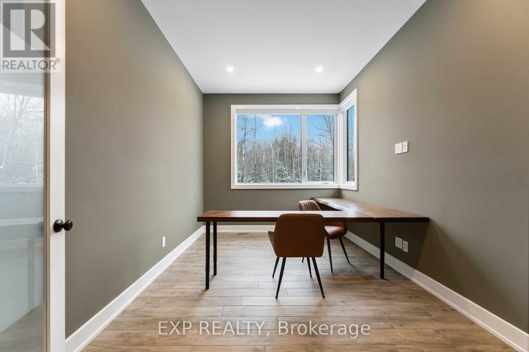 29301552/1961-cedarlakes-way/greely/ottawa/ontario/K4P1P2_17