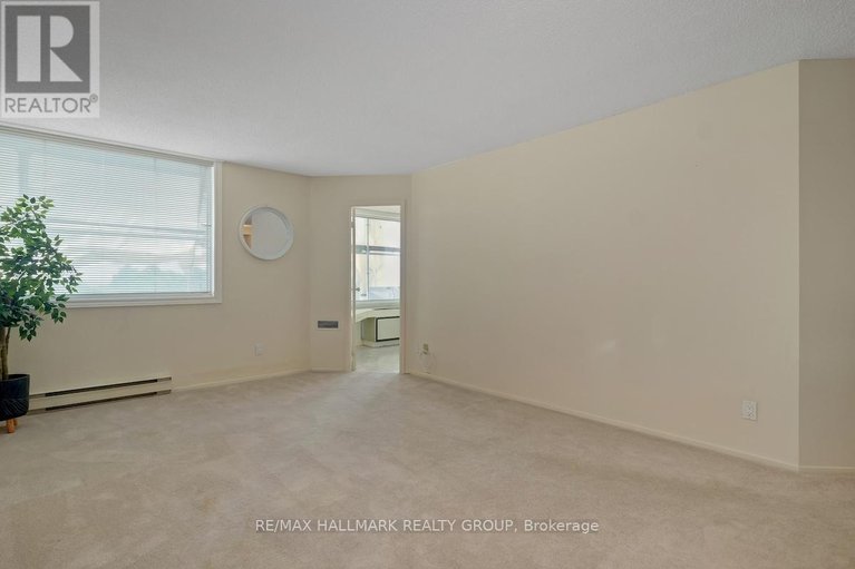 28717173/616-1025-grenon-avenue/fairfield-heights/ottawa/ontario/K2B8S5_14