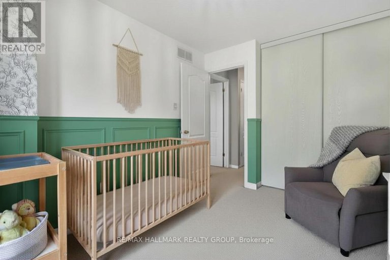 29559732/74-404-hillsboro-private/emerald-meadowstrailwest/ottawa/ontario/K2M3B2_18