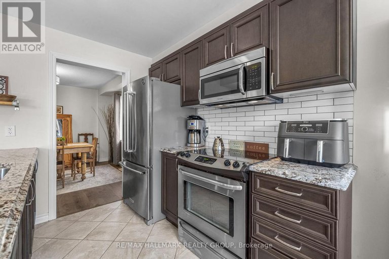29645617/119-helenium-lane/avalon-west/ottawa/ontario/K4A1C6_16