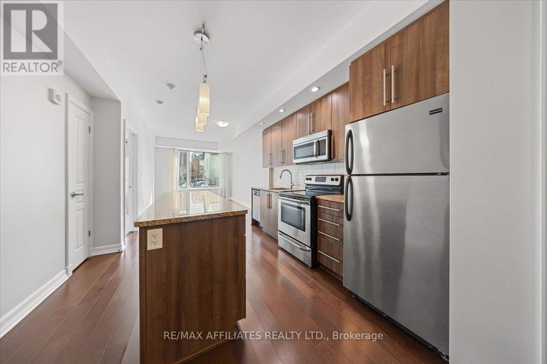28777062/303-238-besserer-street/sandy-hill/ottawa/ontario/K1N6B1_18