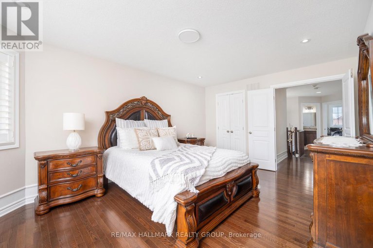 28553258/203-black-sage-crescent/riverside-southgloucester-glen/ottawa/ontario/K1V2J7_20