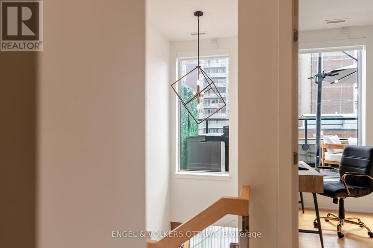 29523352/218-197-lisgar-street/ottawa-centre/ottawa/ontario/K2P0X5_19