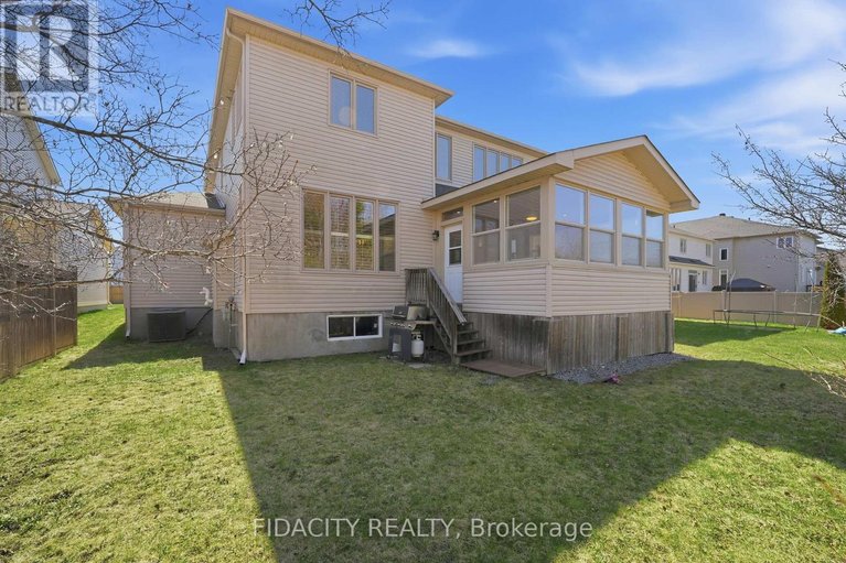 29657561/172-coyote-crescent/stittsville-south/ottawa/ontario/K2S2G6_40