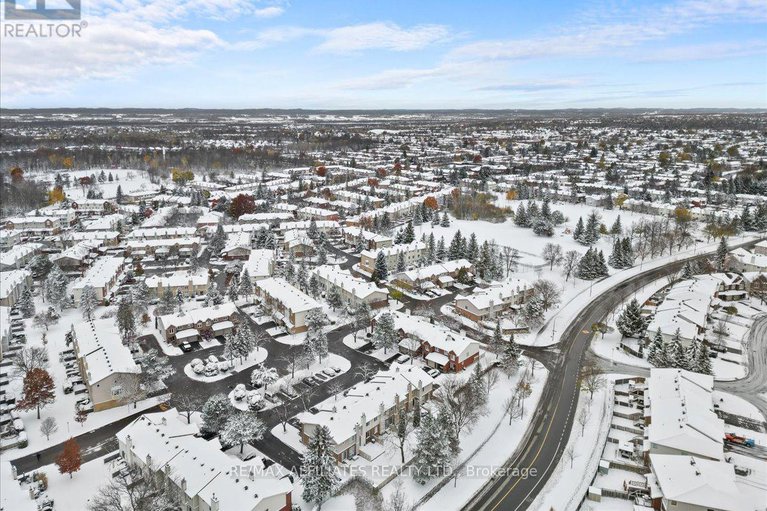 29094492/1938-ashmont-street/chapel-hill/ottawa/ontario/K1C7B9_43