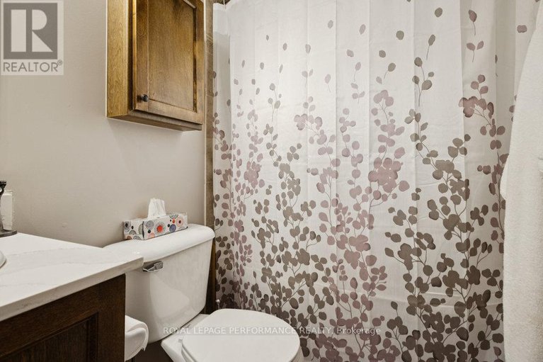 28620817/19-90-steele-park-private/cyrville/ottawa/ontario/K1J0J2_33