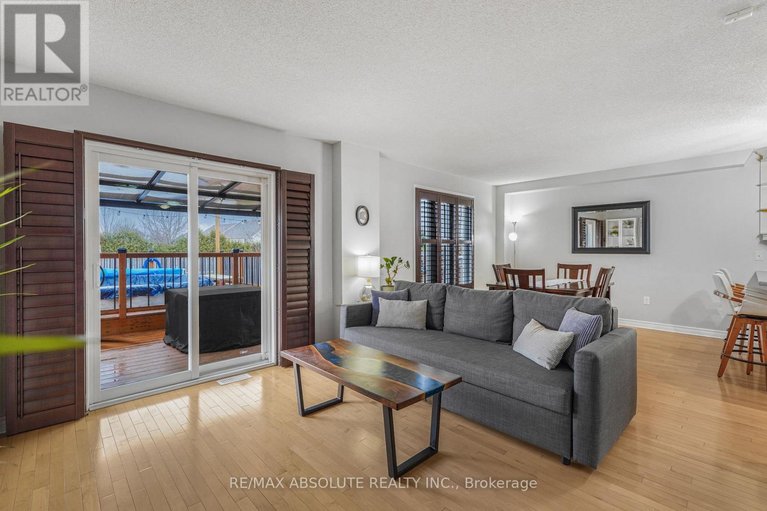 29664919/229-mica-crescent/town-of-rockland/clarence-rockland/ontario/K4K0E3_5