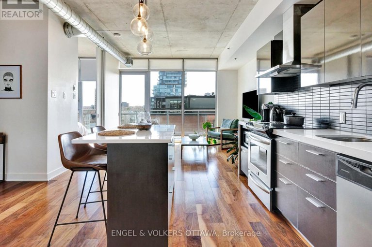 28753766/516-360-mcleod-street/ottawa-centre/ottawa/ontario/K2P1A9_17