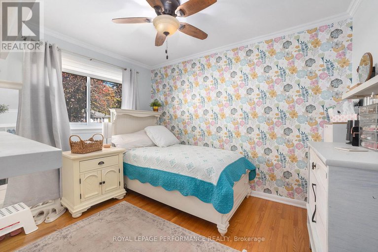 28983039/70-st-lawrence-street/ingleside/south-stormont/ontario/K0C1M0_16