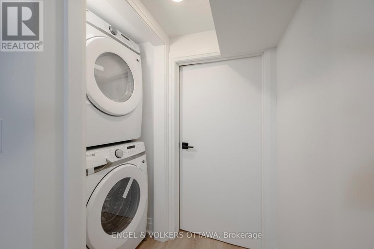 28265491/a-75-granton-avenue/meadowlandsst-claire-gardens/ottawa/ontario/K2G1W9_41