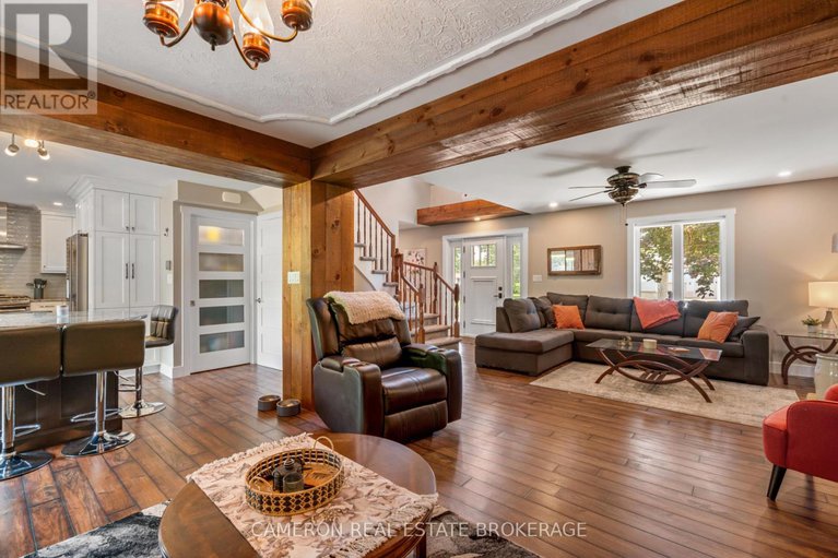 28597811/18231-oak-drive/south-glengarry-charlottenburgh-twp/south-glengarry/ontario/K0C2J0_8